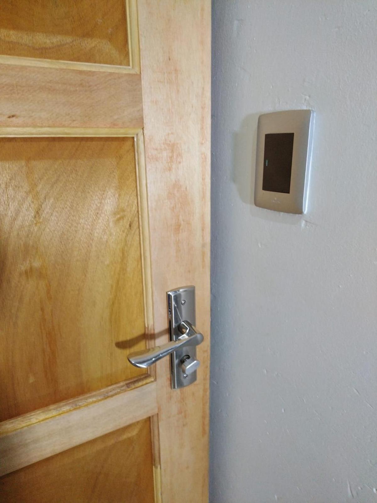 Cheers Guest House Evander Екстериор снимка
