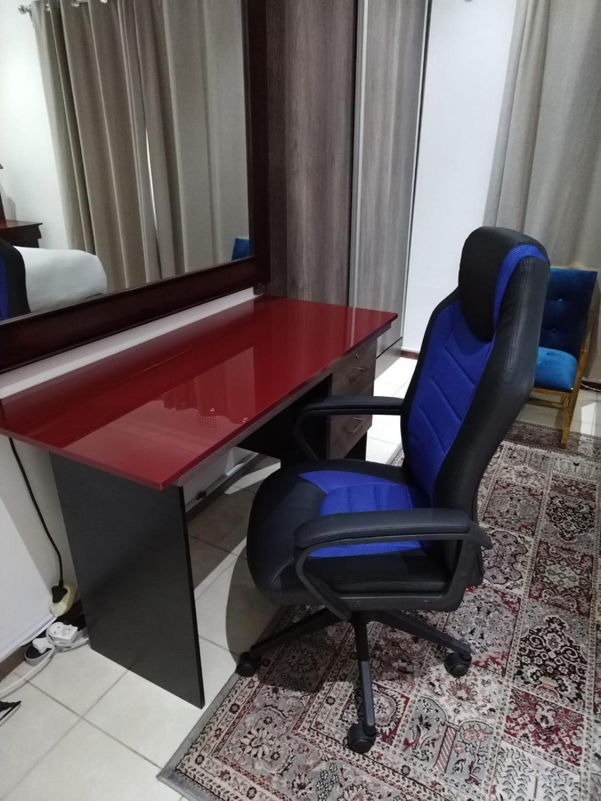 Cheers Guest House Evander Екстериор снимка