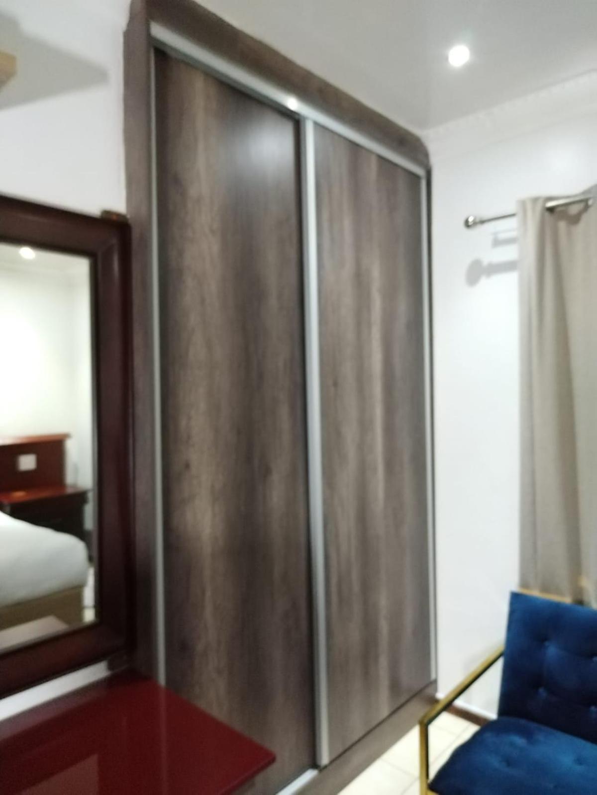 Cheers Guest House Evander Екстериор снимка